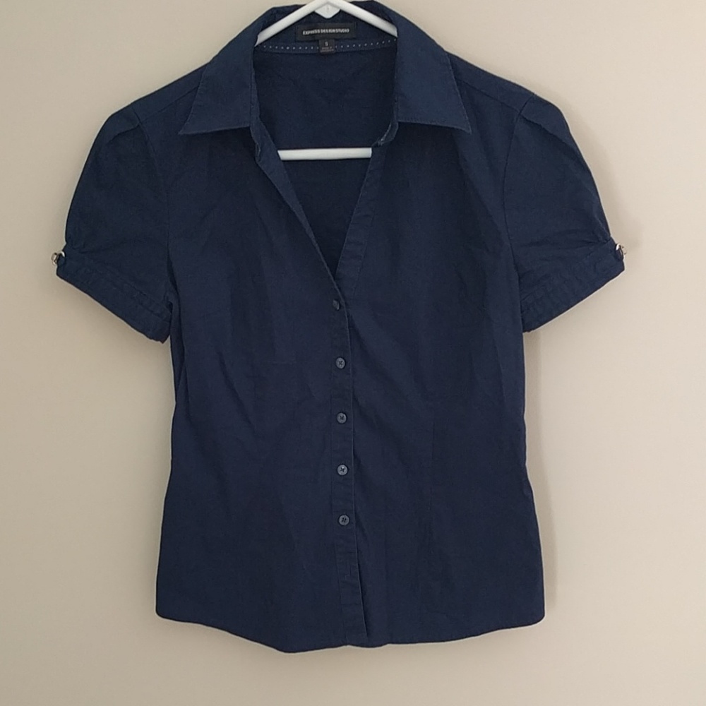 Express button down